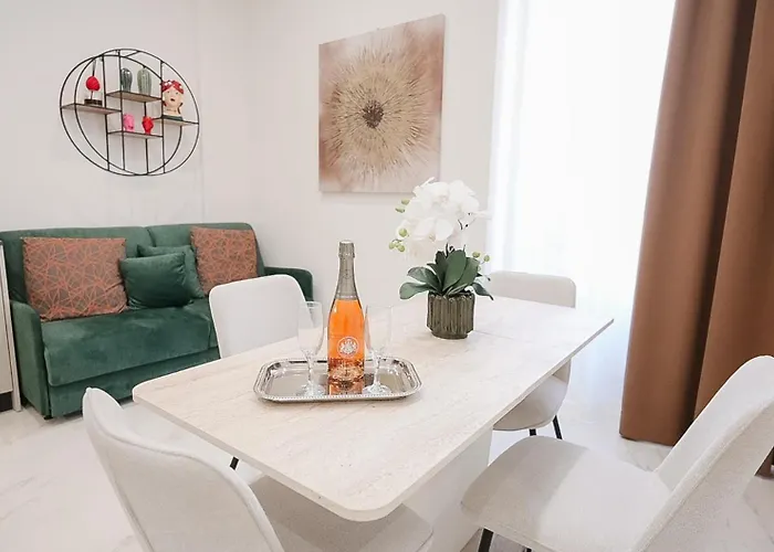 Апартаменты Kamal Бари